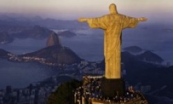 Christ-the-Redeemer-overl-001